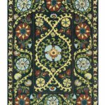Louis De Poortere tapis, Antiquarian Bavaria 9729, Suzani design
