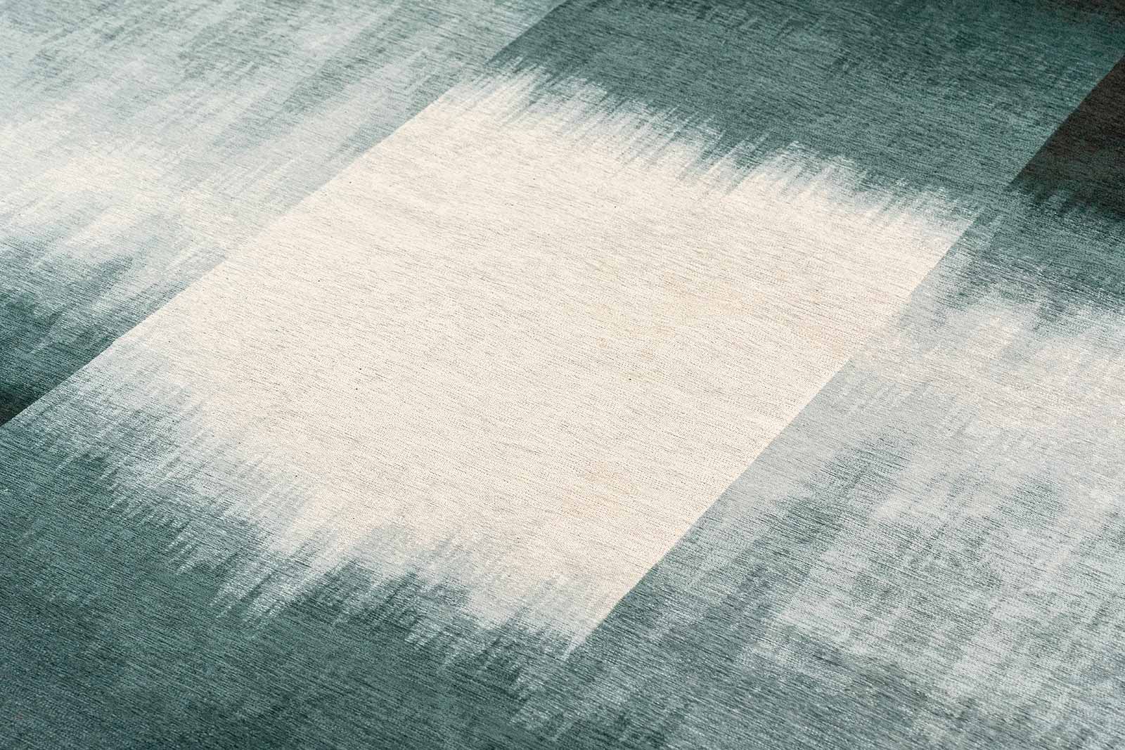Louis De Poortere tapis Meditation 2073 Sendai Deep Water zoom 2